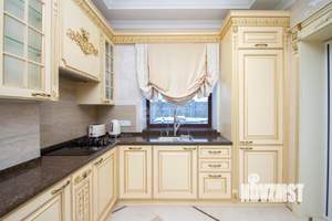 Дом 149м², 3-этажный, на длительный срок,