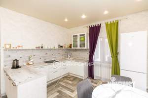 Дом 206м², 2-этажный, участок 10 сот.