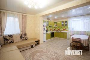 Дом 130м², 2-этажный, участок 6 сот.