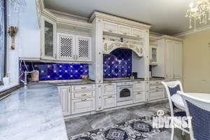 Дом 272м², 2-этажный, участок 7 сот.