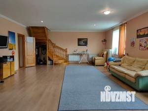 Дом 217м², 2-этажный, участок 24 сот.