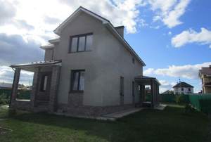 Дом 198м², 2-этажный, участок 10 сот.