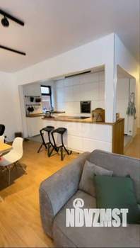 Дом 199м², 2-этажный, участок 9 сот.