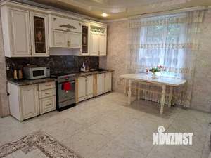 Дом 200м², 2-этажный, посуточно, 