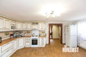 Дом 120м², 2-этажный, участок 12 сот.  