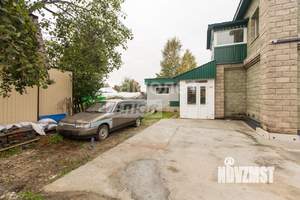 Дом 220м², 3-этажный, участок 6 сот.  