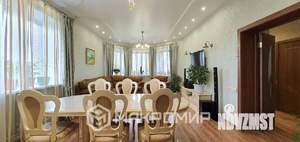 Коттедж 274м², 2-этажный, участок 7 сот.  