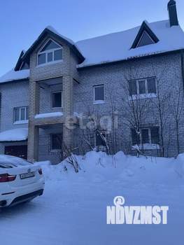 Дом 365м², 3-этажный, участок 6 сот.  