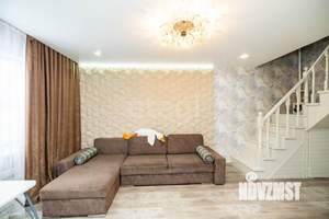 Дом 140м², 2-этажный, участок 6 сот.  