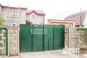 Дом 220м², 3-этажный, участок 6 сот.  
