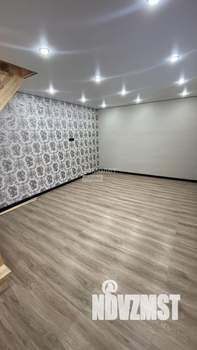 Дом 42м², 2-этажный, участок 5 сот.  