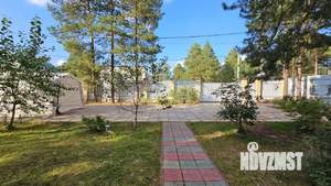 Дом 174м², 2-этажный, участок 15 сот.  