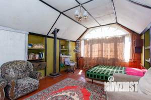 Дом 43м², 2-этажный, участок 5 сот.  