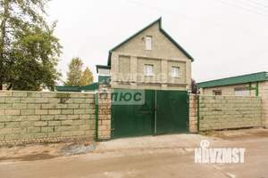 Дом 220м², 3-этажный, участок 6 сот.  
