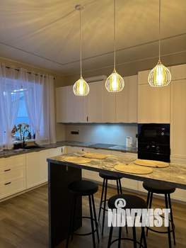 Дом 173м², 2-этажный, участок 6 сот.  