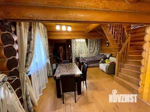 Дом 100м², 2-этажный, участок 6 сот.  