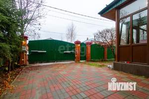 Дом 288м², 2-этажный, участок 9 сот.  