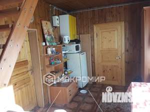 Дом 60м², 2-этажный, участок 6 сот.  