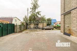 Дом 220м², 3-этажный, участок 6 сот.  