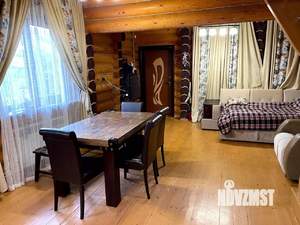 Дом 100м², 2-этажный, участок 6 сот.  