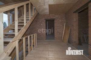 Дом 272м², 3-этажный, участок 6 сот.  