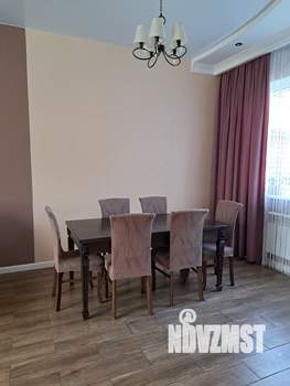 Коттедж 199м², 3-этажный, участок 6 сот.  