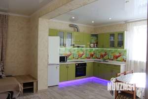 Дом 130м², 2-этажный, участок 6 сот.  