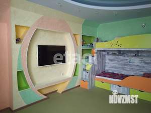 Дом 250м², 2-этажный, участок 6 сот.  