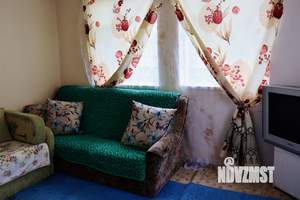 Дом 50м², 2-этажный, участок 6 сот.  