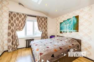 Дом 216м², 2-этажный, участок 5 сот.  