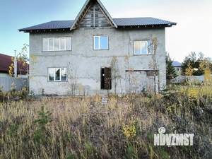 Дом 271м², 3-этажный, участок 15 сот.  