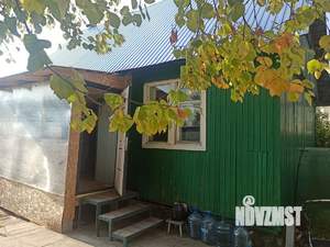 Дом 50м², 2-этажный, участок 6 сот.  