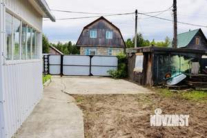 Дом 50м², 2-этажный, участок 6 сот.  