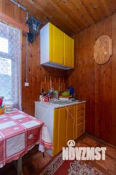 Дом 60м², 2-этажный, участок 6 сот.  
