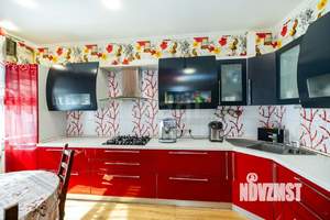Дом 150м², 2-этажный, участок 6 сот.  