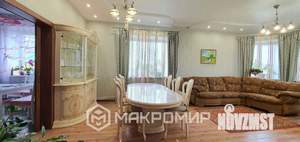 Коттедж 274м², 2-этажный, участок 7 сот.  