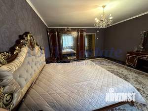 Дом 230м², 2-этажный, участок 6 сот.  