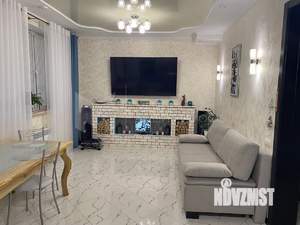 Коттедж 145м², 2-этажный, участок 6 сот.  