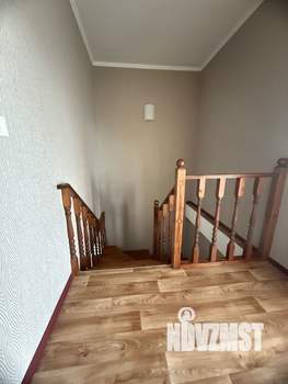 Дом 265м², 2-этажный, участок 15 сот.  