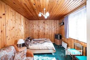 Дом 200м², 2-этажный, участок 6 сот.  