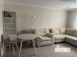 Дом 231м², 3-этажный, участок 6 сот.  