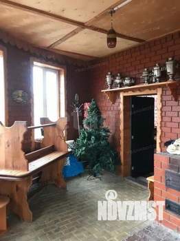 Дом 200м², 2-этажный, участок 10 сот.  