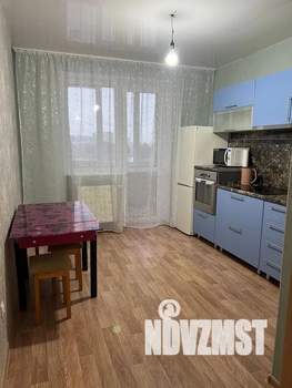1-к квартира, посуточно, 40м2, 6/17 этаж