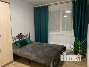 Студия квартира, посуточно, 32м2, 6/9 этаж