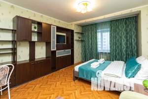 1-к квартира, посуточно, 53м2, 3/5 этаж