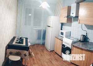 1-к квартира, посуточно, 38м2, 10/10 этаж