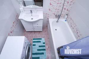 1-к квартира, посуточно, 44м2, 1/1 этаж