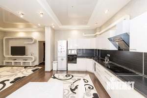 2-к квартира, на длительный срок, 120м2, 11/22 этаж