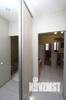 Студия квартира, посуточно, 33м2, 10/17 этаж