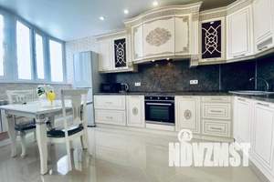 2-к квартира, посуточно, 43м2, 7/16 этаж